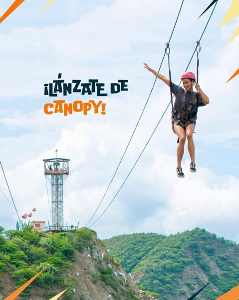 Persona lanzándose en canopy
