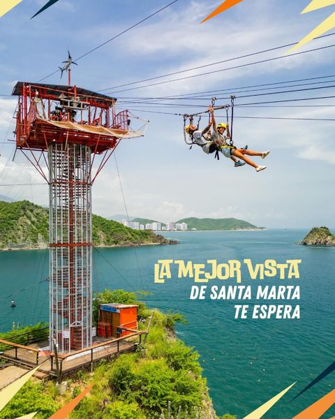 Torre de canopy con vista al Caribe